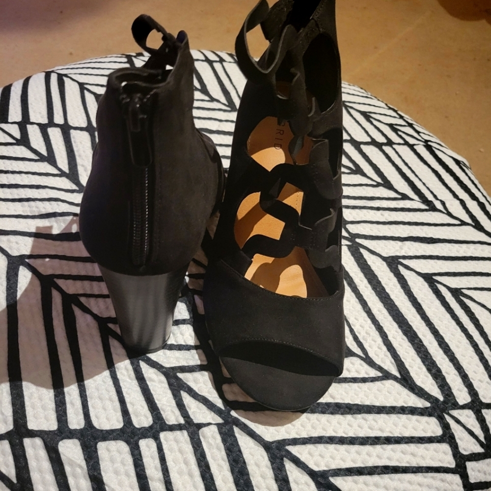 Torrid Cutout Women Sandal